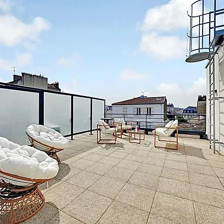 With Rooftop Access - 4p - Vanves