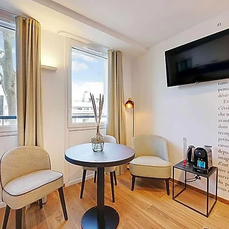 With Rooftop Access - 4p - Vanves Hotel 3*